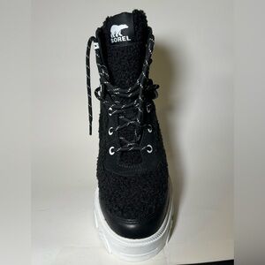 Sorel women’s boot size 10